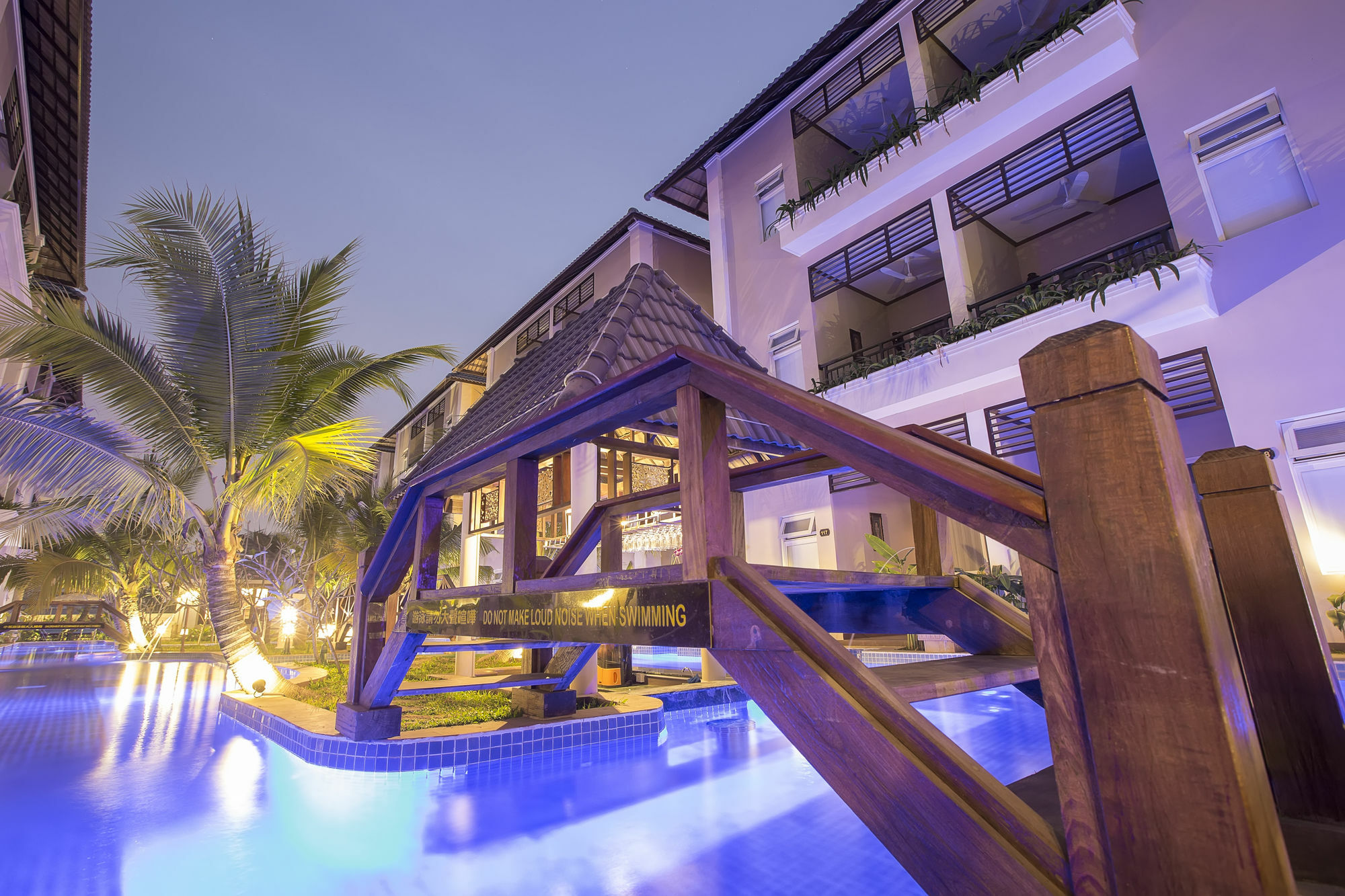 Bali Hotel Phnom Penh Luaran gambar